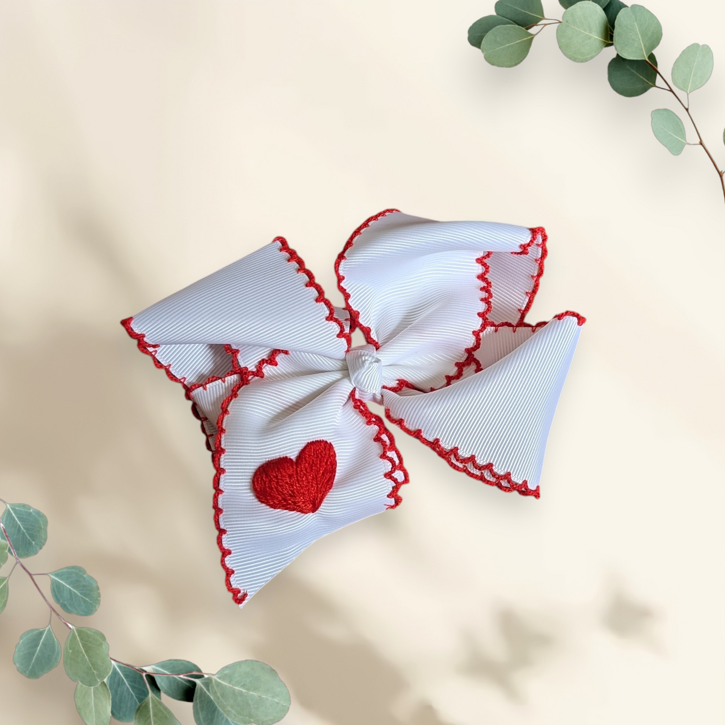 6" Heart Hairbow